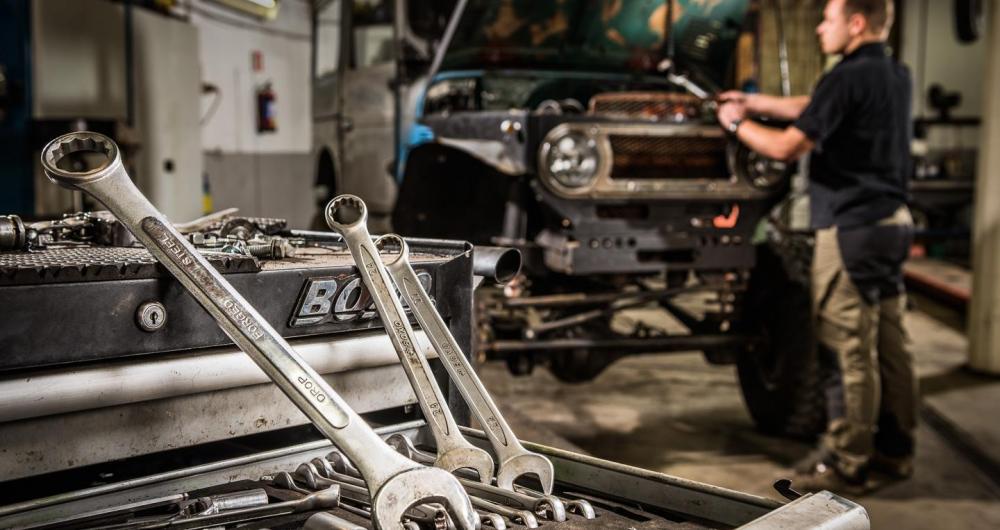 5 ویژگی که مکانیک سیار شبانه روزی حیدری در کرمانشاه دارد